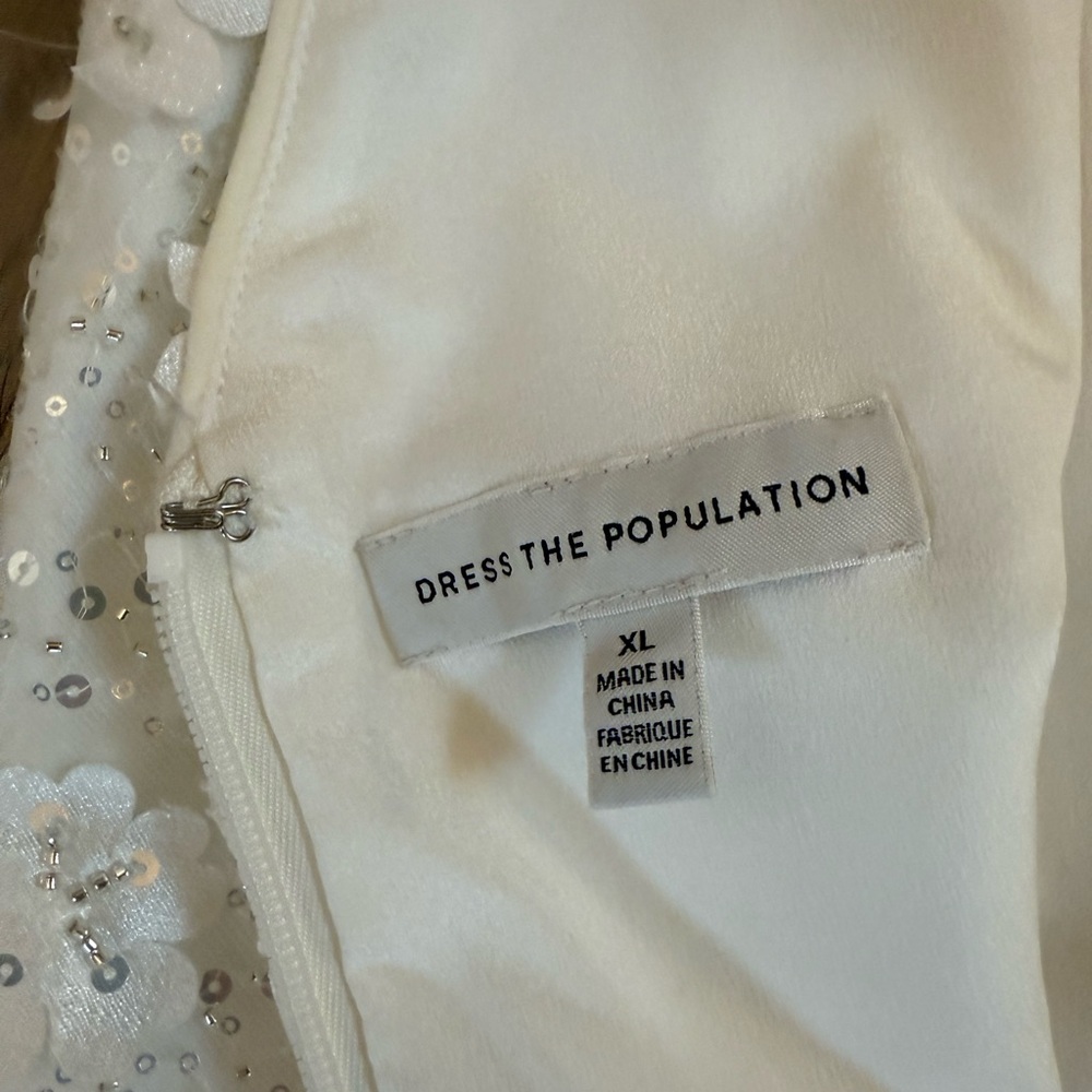 Dress the Population White Sequin and Floral Dress size XL. Fits Size 10/12 - Picture 7 of 8